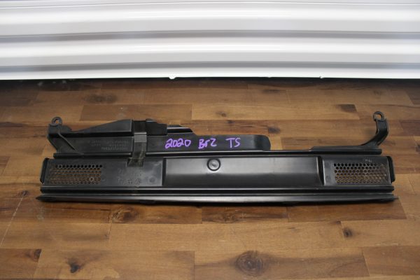 2020 SUBARU BRZ TS AIR INTAKE COVER PLATE OEM 46075CA000 - Image 5
