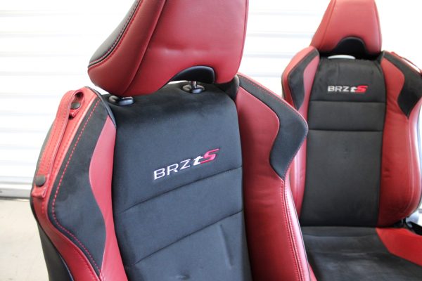 2020 SUBARU BRZ TS RED LEATHER & BLACK SUEDE FRONT SEATS SET OEM 39K MILES - Image 17