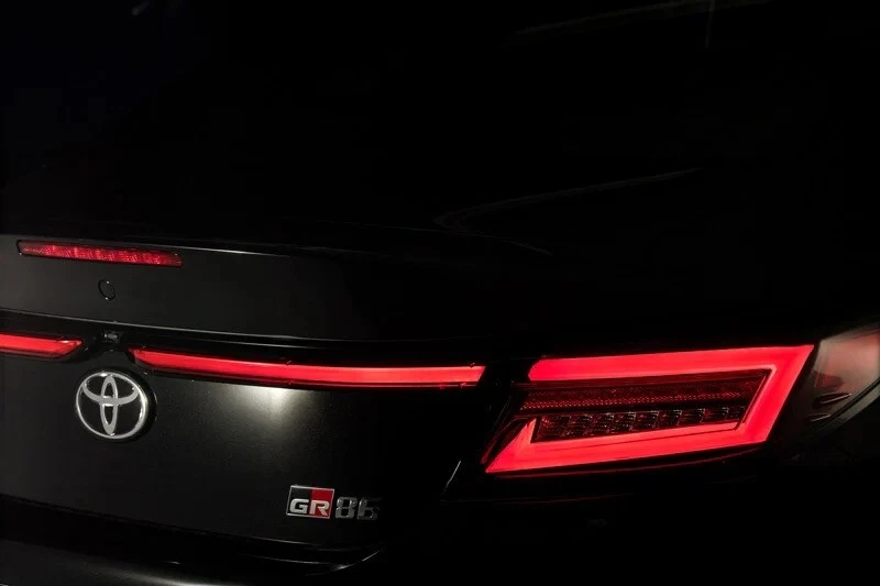 OLM Sequential LED Smoked Taillights Set For 2022-2025 Subaru BRZ / Toyota GR86 | TL-TA019LS - Image 8