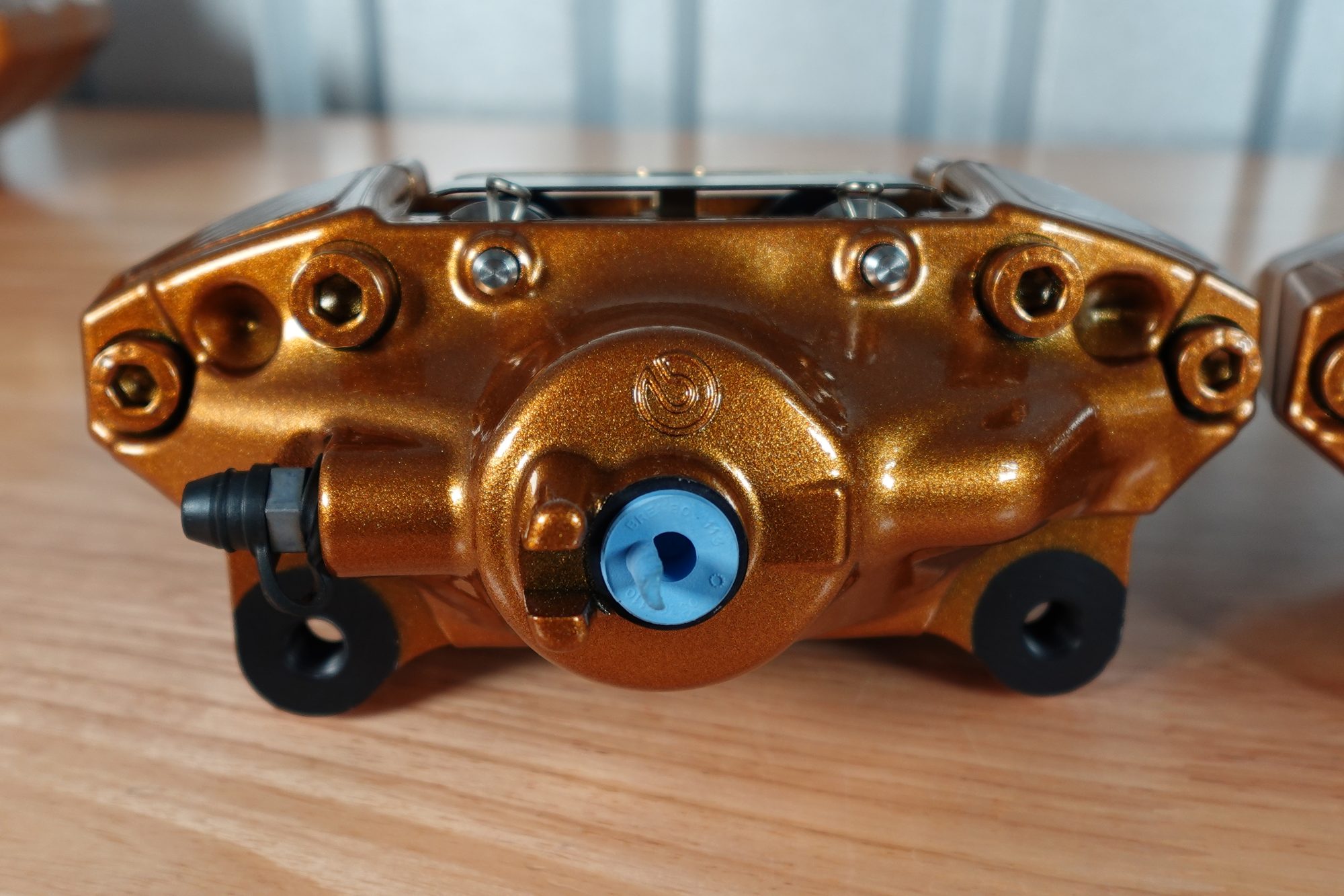 NEW 2004-2007 Subaru WRX STI Gold Front & Rear Brembo Brake Calipers OEM - Image 8