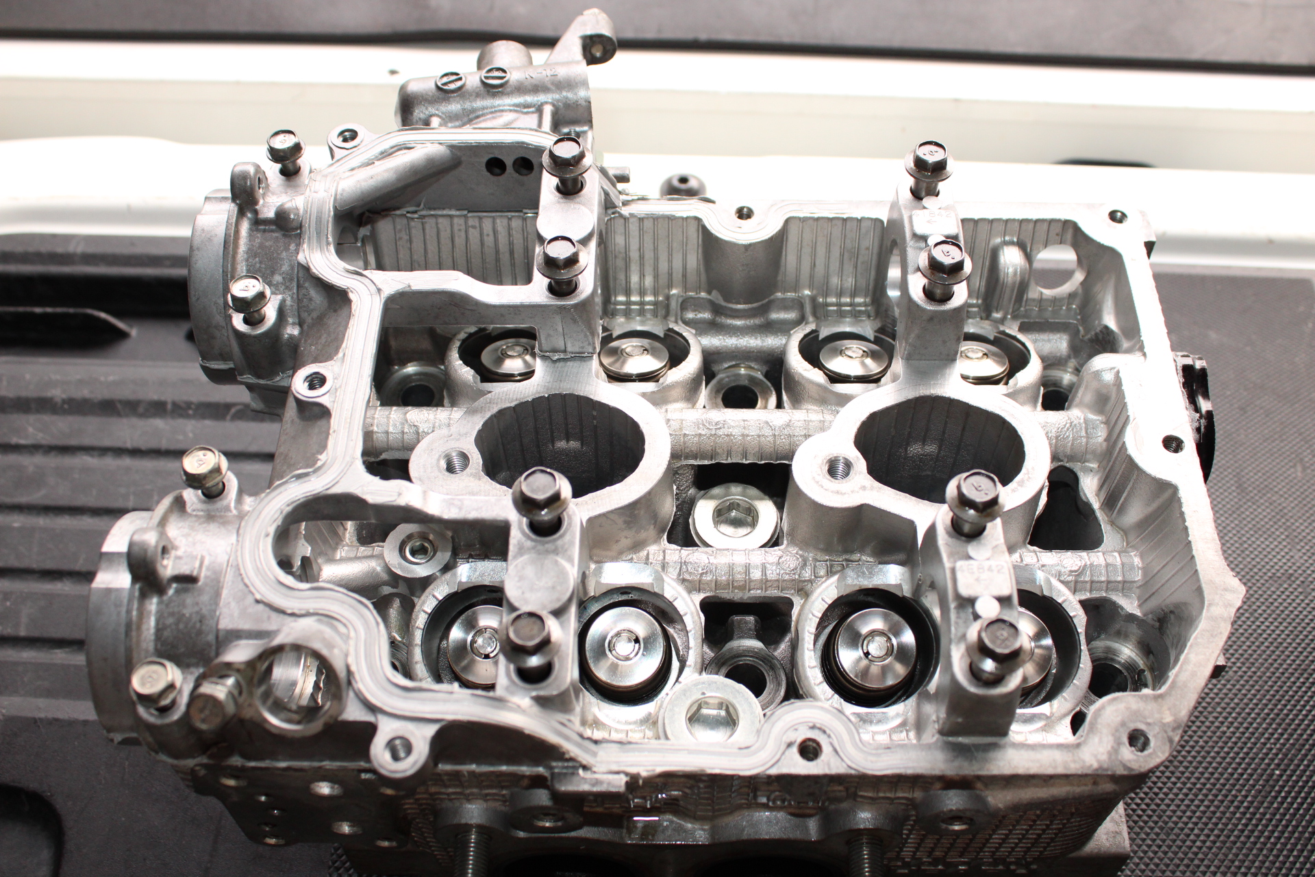 2008-2021 Subaru WRX STI Built GSC W25 Dual AVCS Cylinder Heads EJ257 2.5L OEM - Image 15