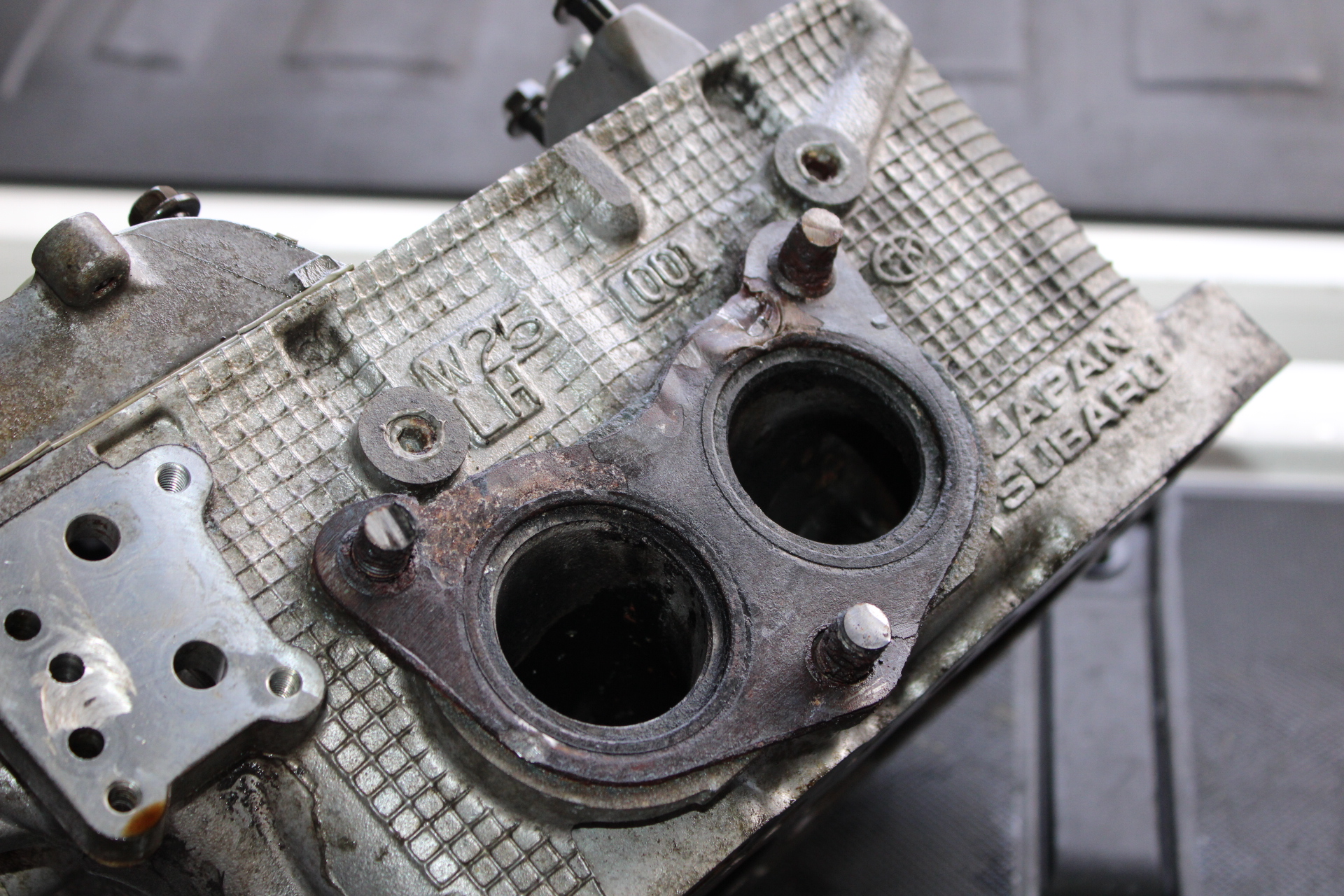 2008-2021 Subaru WRX STI W25 Dual AVCS Bare Cylinder Heads EJ257 2.5L OEM - Image 5