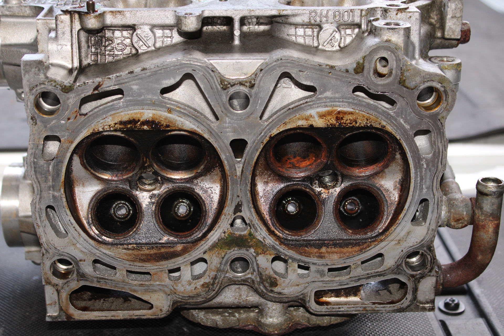 2008-2021 Subaru WRX STI W25 Dual AVCS Bare Cylinder Heads EJ257 2.5L OEM - Image 10