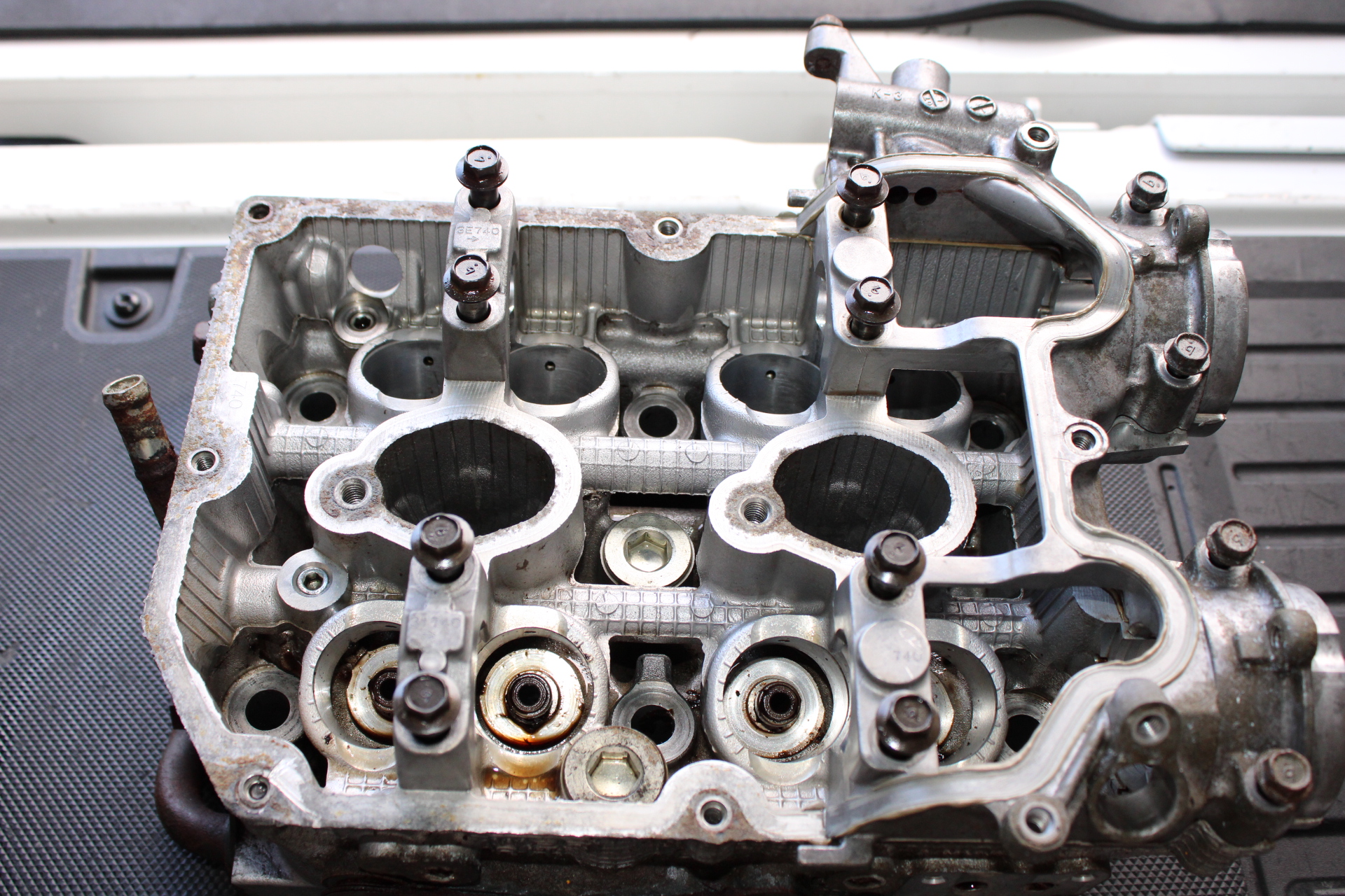 2008-2021 Subaru WRX STI W25 Dual AVCS Bare Cylinder Heads EJ257 2.5L OEM - Image 12