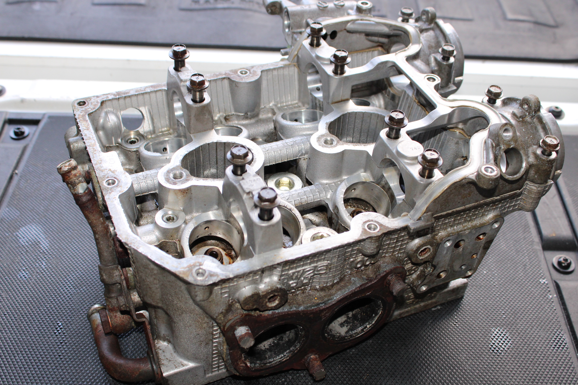 2008-2021 Subaru WRX STI W25 Dual AVCS Bare Cylinder Heads EJ257 2.5L OEM - Image 16