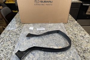 2019-2024 Subaru Ascent Front Grille Seal Weatherstrip Assembly OEM 57252XC10A