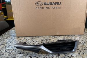 2019-2022 Subaru Ascent RH AC Air Vent Grille Passenger Side OEM 66110XC00A