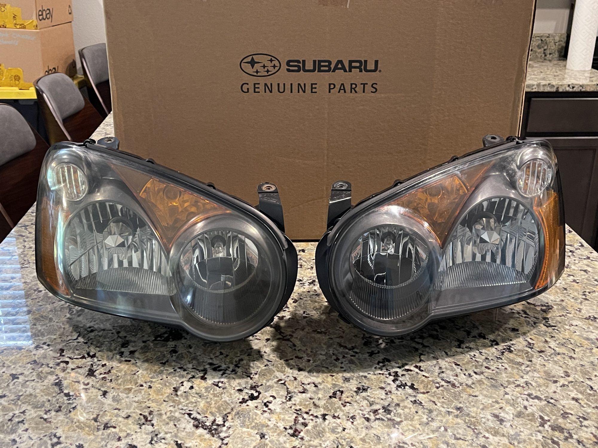 05 2005 Subaru WRX STI Xenon HID Headlights Head Lamps Set Assembly LH/RH OEM - Image 2
