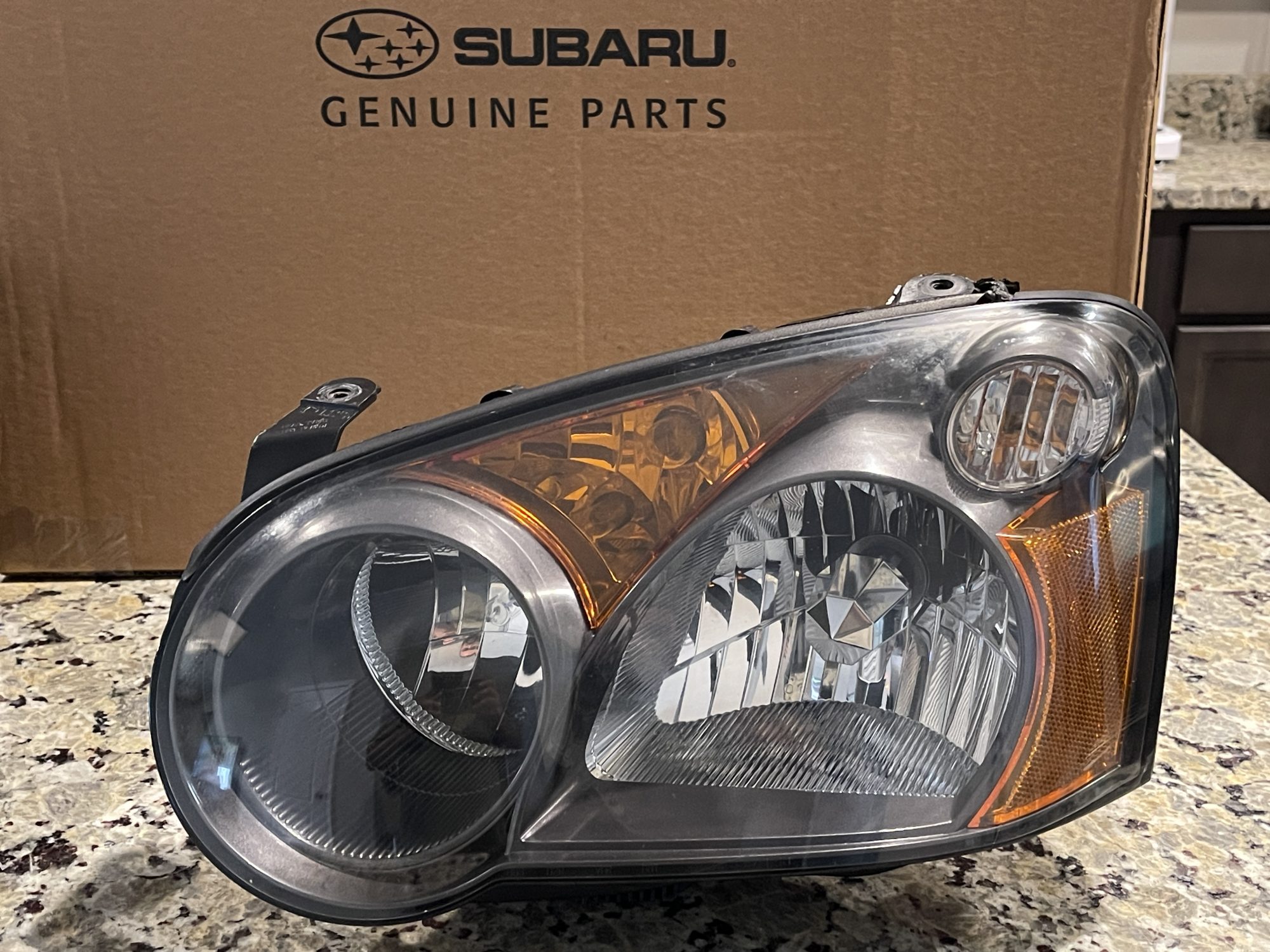 05 2005 Subaru WRX STI Xenon HID Headlights Head Lamps Set Assembly LH/RH OEM - Image 9