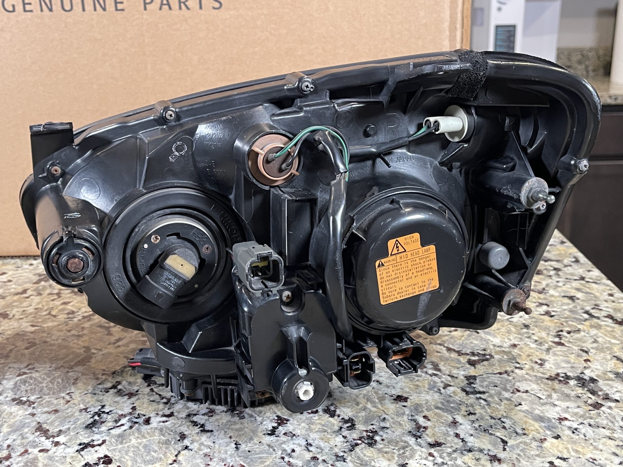 05 2005 Subaru WRX STI Xenon HID Headlights Head Lamps Set Assembly LH/RH OEM - Image 15
