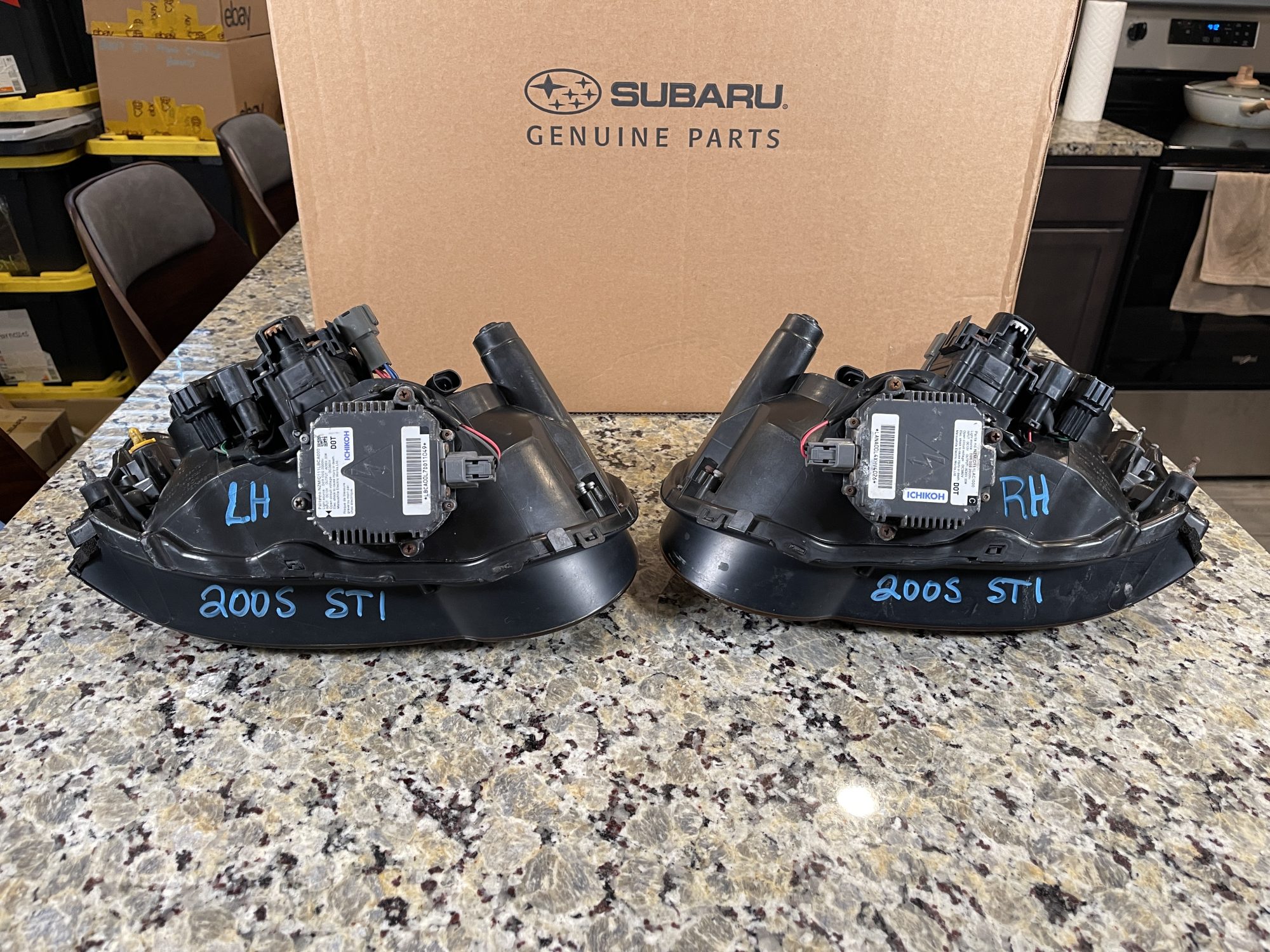 05 2005 Subaru WRX STI Xenon HID Headlights Head Lamps Set Assembly LH/RH OEM - Image 18