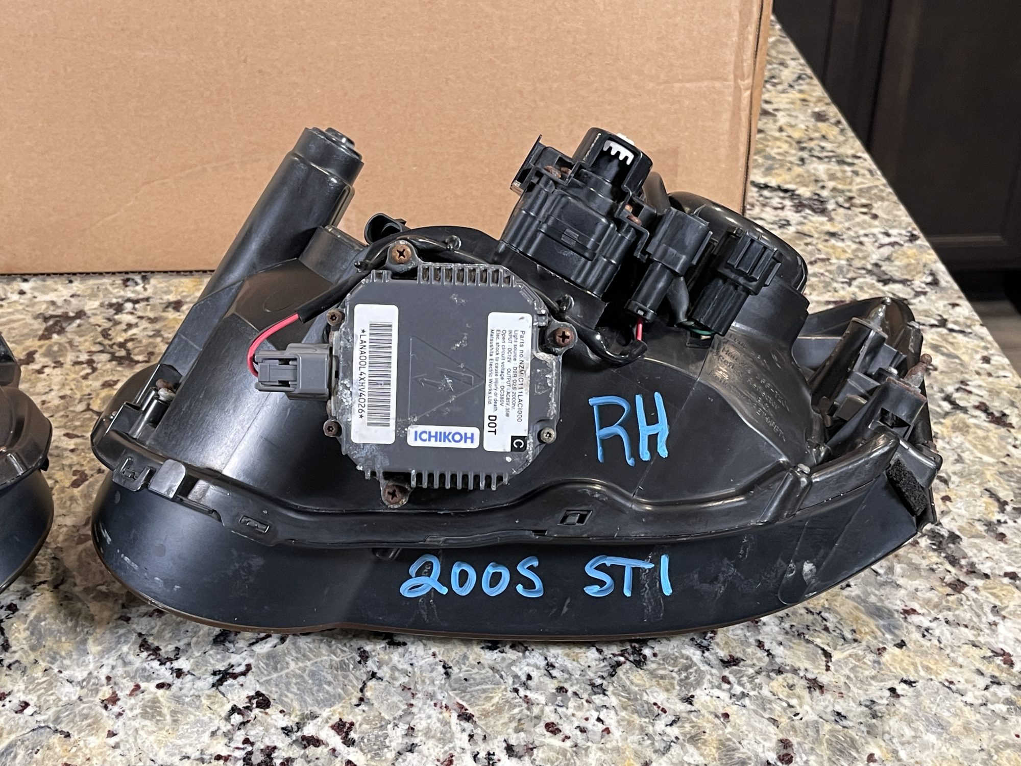 05 2005 Subaru WRX STI Xenon HID Headlights Head Lamps Set Assembly LH/RH OEM - Image 20