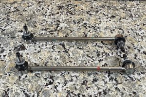 2019-2026 Subaru Ascent Outback Front Sway Bar Links OEM 20420XC00A 20420XC01A